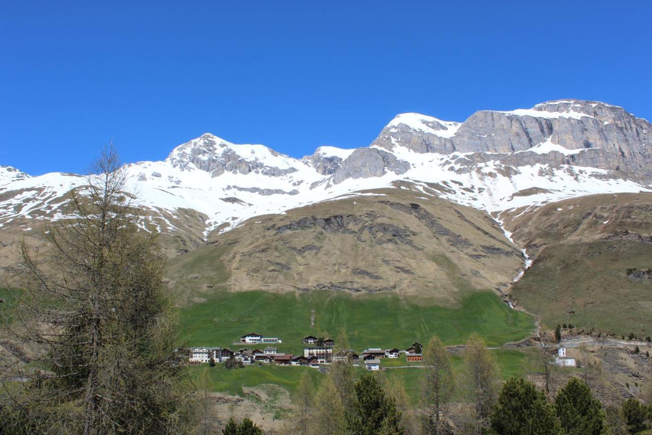 Hotel Capetta Avers Bagian luar foto